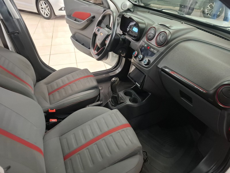 AGILE 1.4 MPFI EFFECT 8V FLEX 4P MANUAL - 2014 - FARROUPILHA