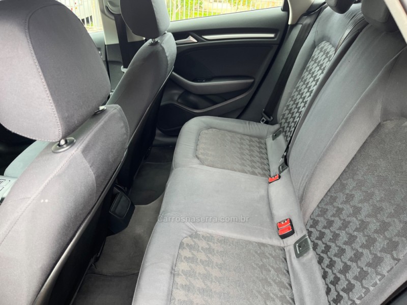 A3 1.4 TFSI SPORTBACK ATTRACTION 16V GASOLINA 4P S-TRONIC - 2014 - BENTO GONçALVES