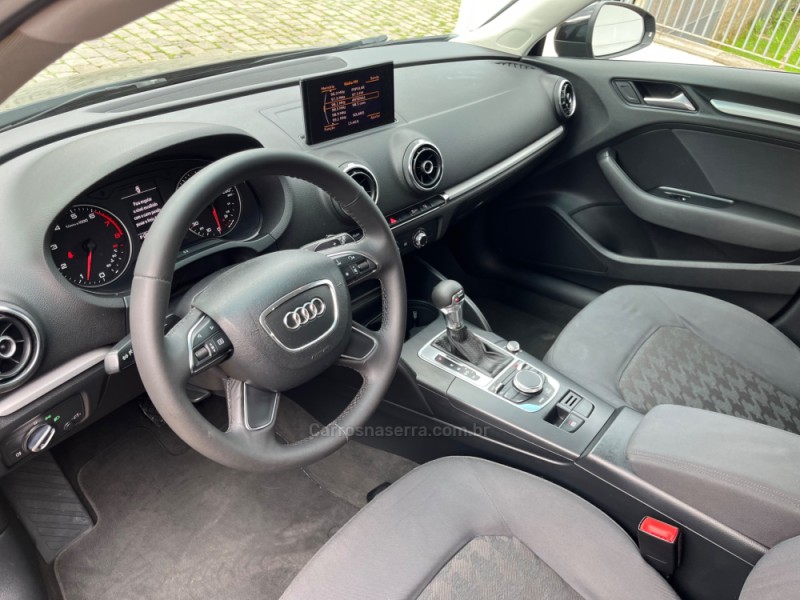 A3 1.4 TFSI SPORTBACK ATTRACTION 16V GASOLINA 4P S-TRONIC - 2014 - BENTO GONçALVES
