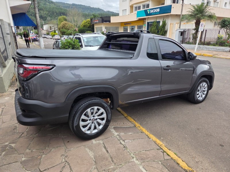 STRADA 1.4 ENDURANCE CS PLUS 8V FLEX 2P MANUAL - 2023 - PICADA CAFé