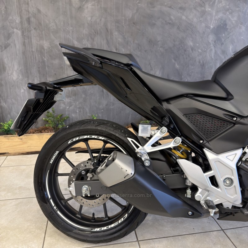 CB 300F TWISTER CBS - 2024 - FARROUPILHA