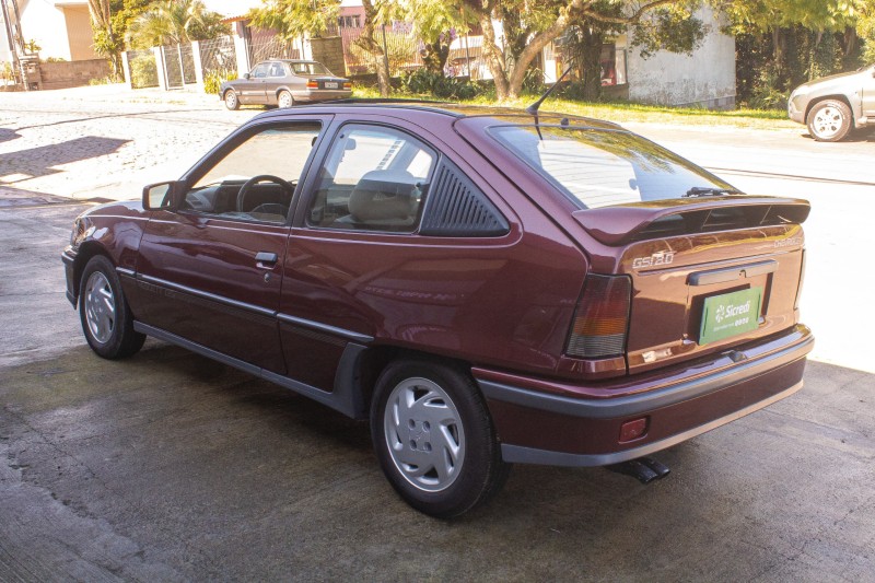 KADETT 2.0 MPFI GSI 8V GASOLINA 2P MANUAL - 1993 - FARROUPILHA