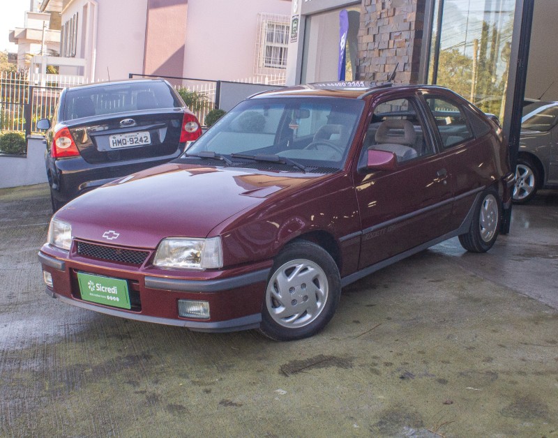 KADETT 2.0 MPFI GSI 8V GASOLINA 2P MANUAL - 1993 - FARROUPILHA