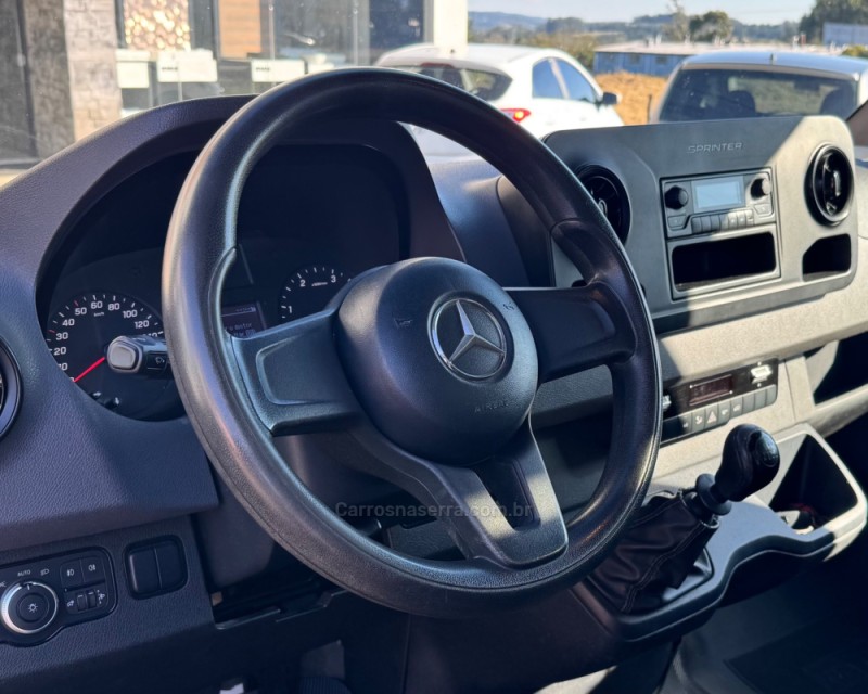 SPRINTER 2.2 CHASSI 516 LONGO DIESEL 3P MANUAL - 2021 - TAQUARA