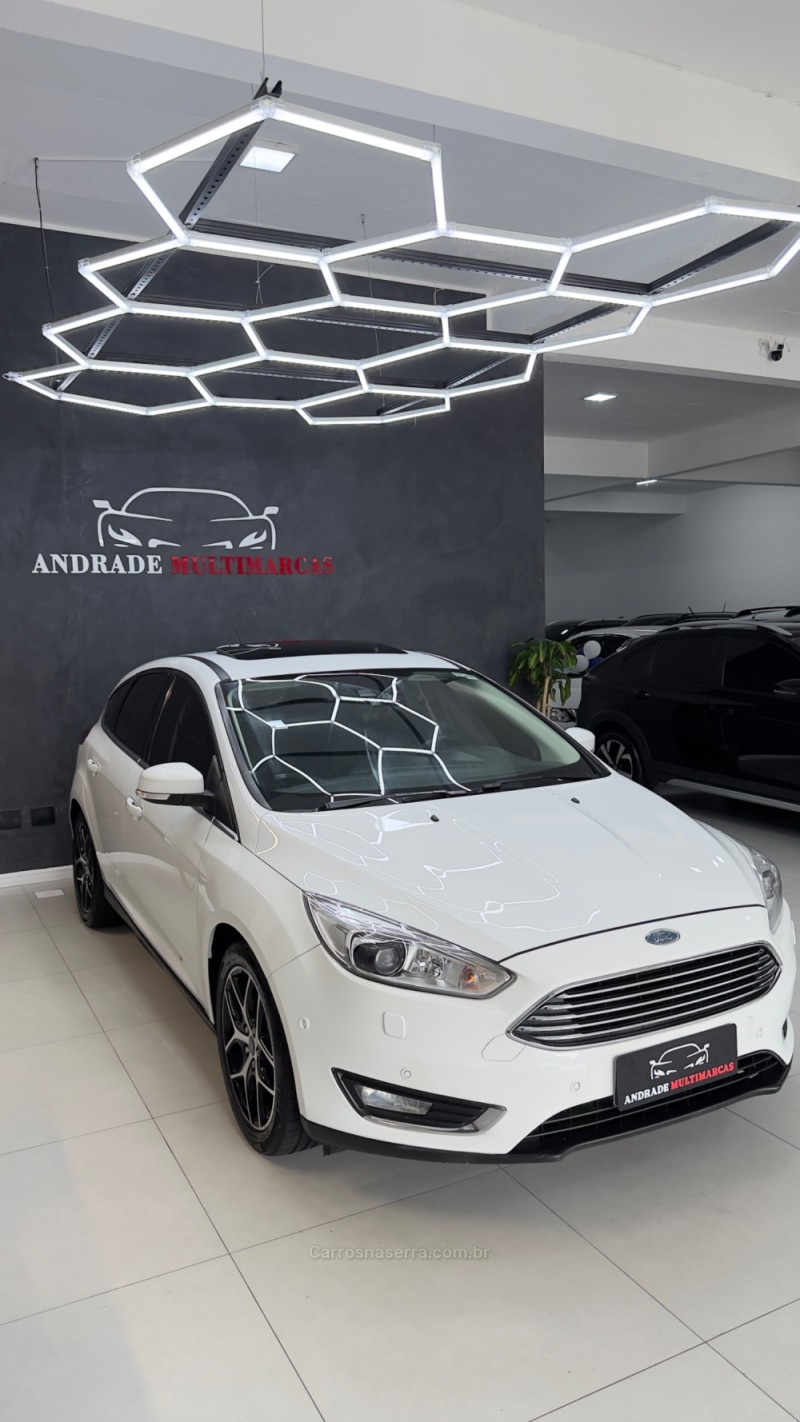 FOCUS 2.0 TITANIUM PLUS 16V FLEX 4P AUTOMÁTICO - 2016 - CAXIAS DO SUL