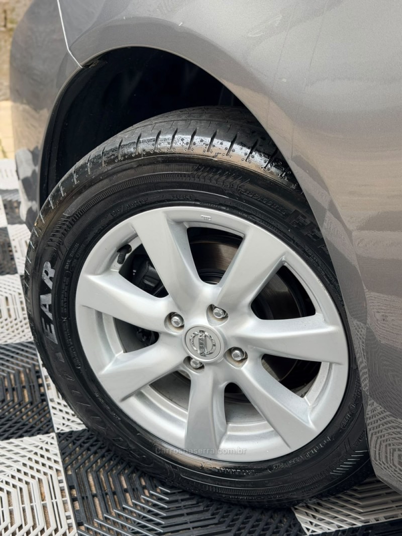 VERSA 1.6 16V FLEX SL 4P MANUAL - 2014 - PASSO FUNDO