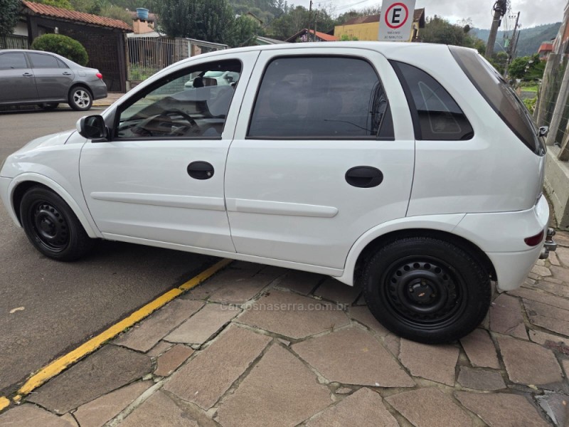 CORSA 1.4 MPFI MAXX 8V FLEX 4P MANUAL - 2011 - PICADA CAFé