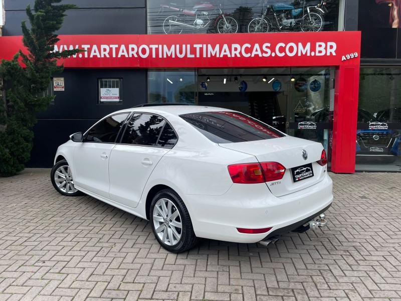 JETTA 2.0 COMFORTLINE FLEX 4P TIPTRONIC - 2012 - CAXIAS DO SUL