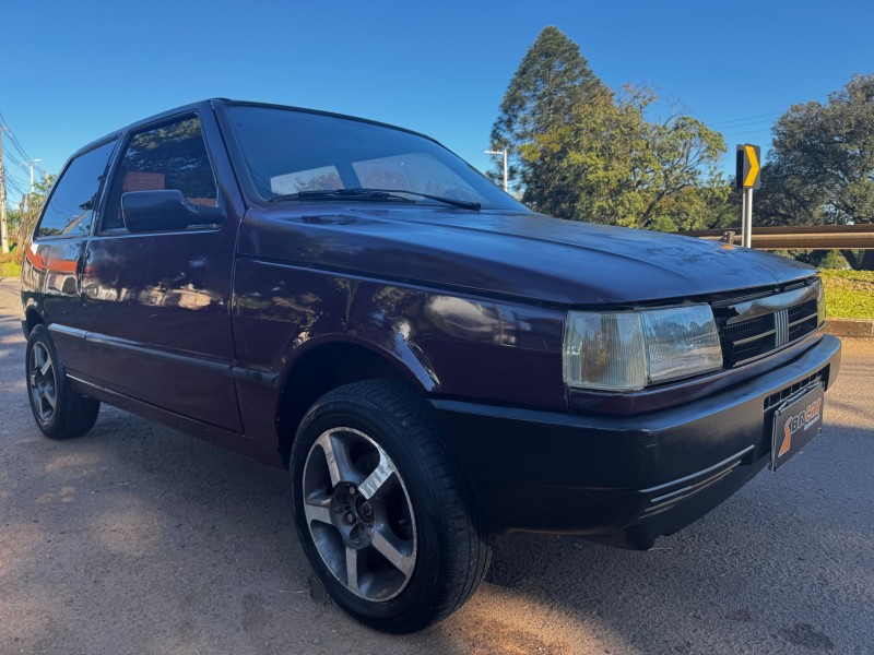 UNO 1.0 IE MILLE 8V GASOLINA 2P MANUAL - 2000 - DOIS IRMãOS