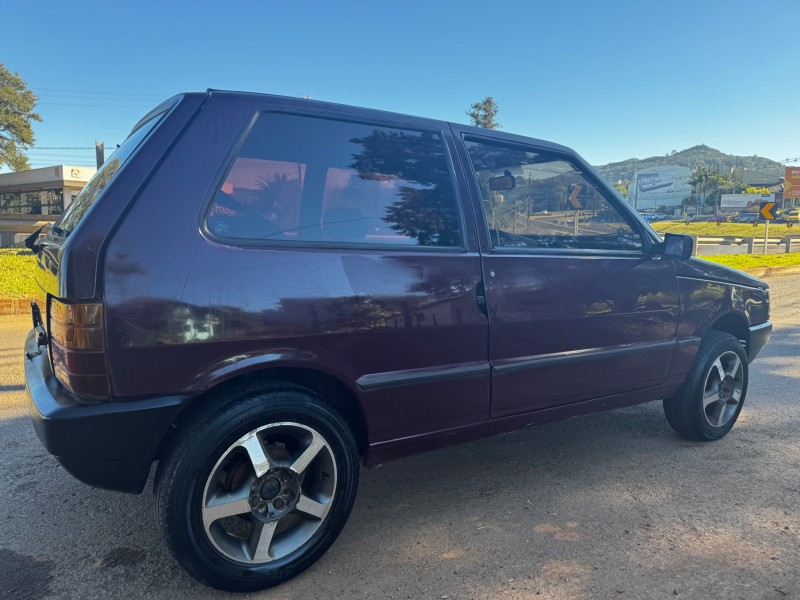 UNO 1.0 IE MILLE 8V GASOLINA 2P MANUAL - 2000 - DOIS IRMãOS