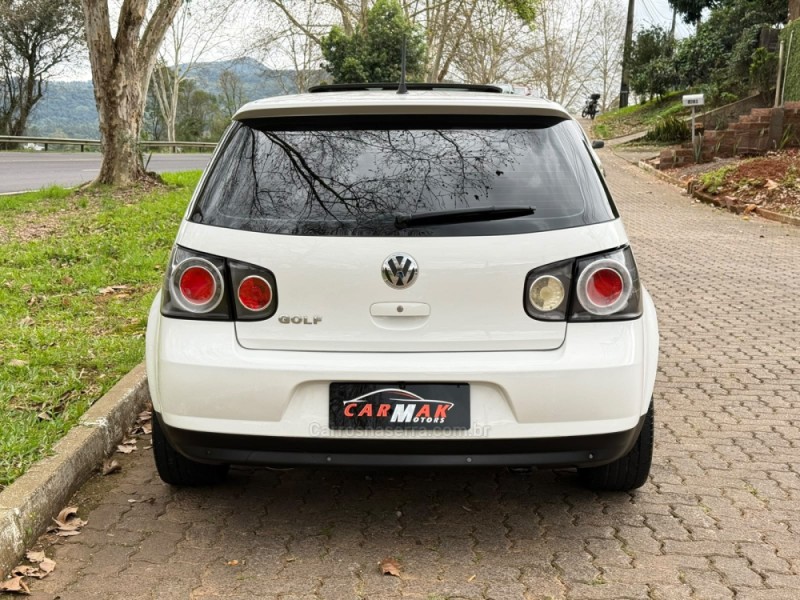GOLF 1.6 MI SPORTLINE 8V FLEX 4P MANUAL - 2010 - DOIS IRMãOS