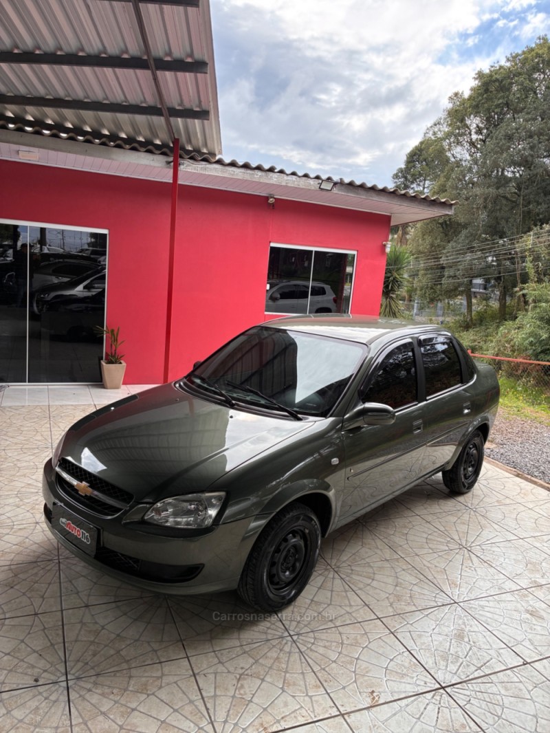 classic 1.0 mpfi 8v gasolina 4p manual 2012 caxias do sul