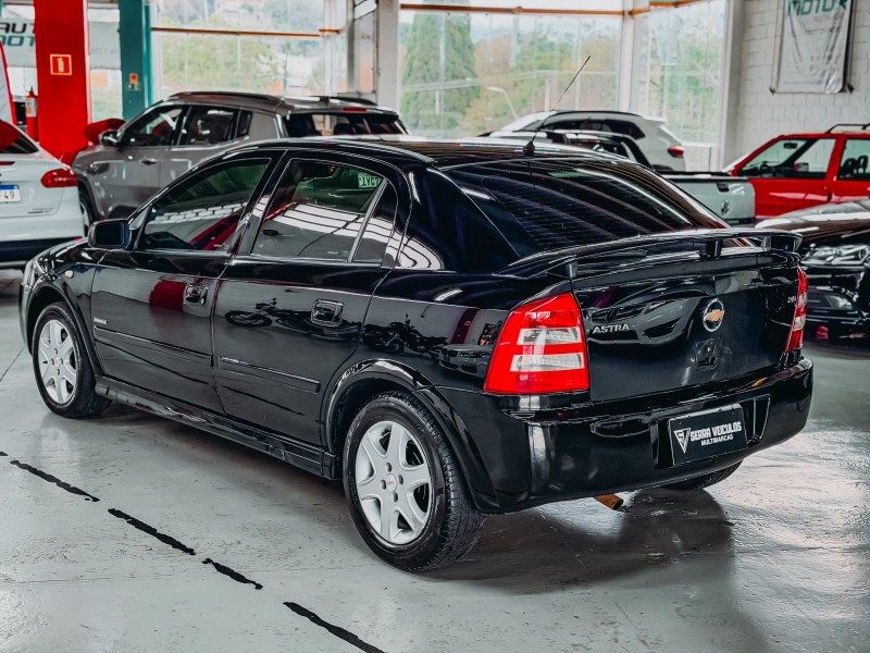 ASTRA 2.0 MPFI ADVANTAGE 8V FLEX 4P MANUAL - 2009 - CAXIAS DO SUL
