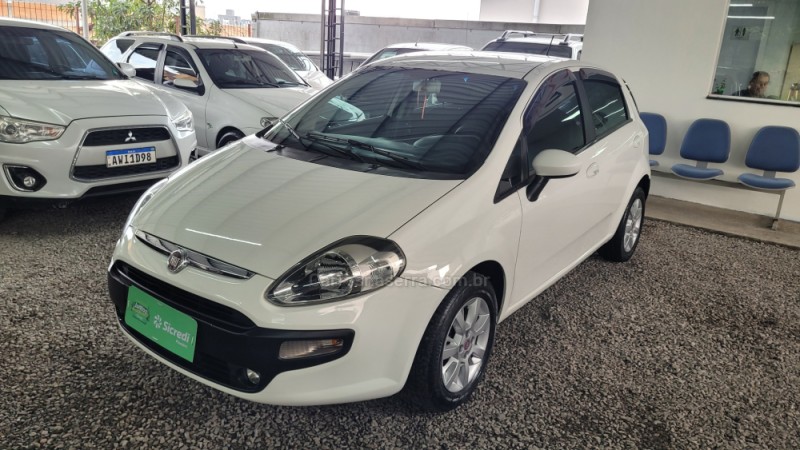 PUNTO 1.4 ATTRACTIVE 8V FLEX 4P MANUAL - 2013 - CAXIAS DO SUL
