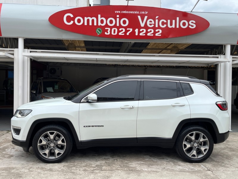 COMPASS 2.0 16V FLEX LIMITED AUTOMÁTICO - 2017 - CAXIAS DO SUL