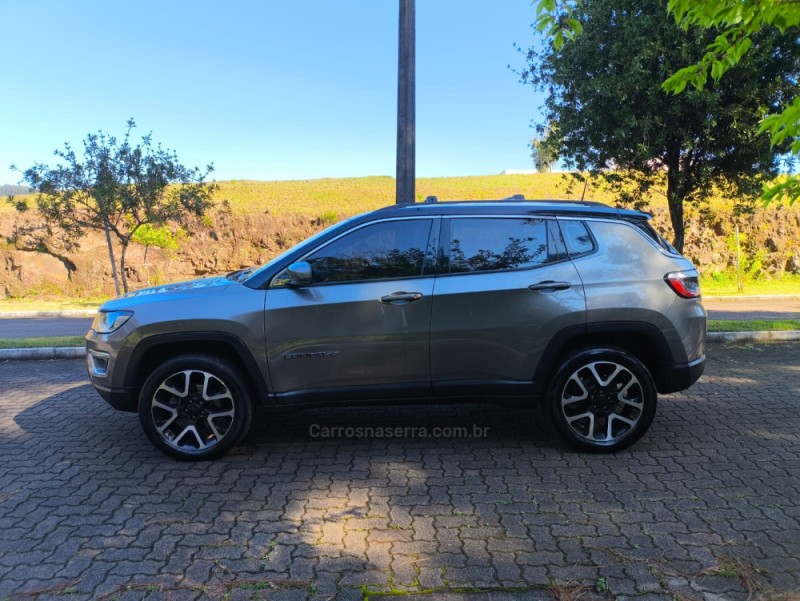 COMPASS 2.0 16V DIESEL LIMITED 4X4 AUTOMÁTICO - 2021 - GUAPORé
