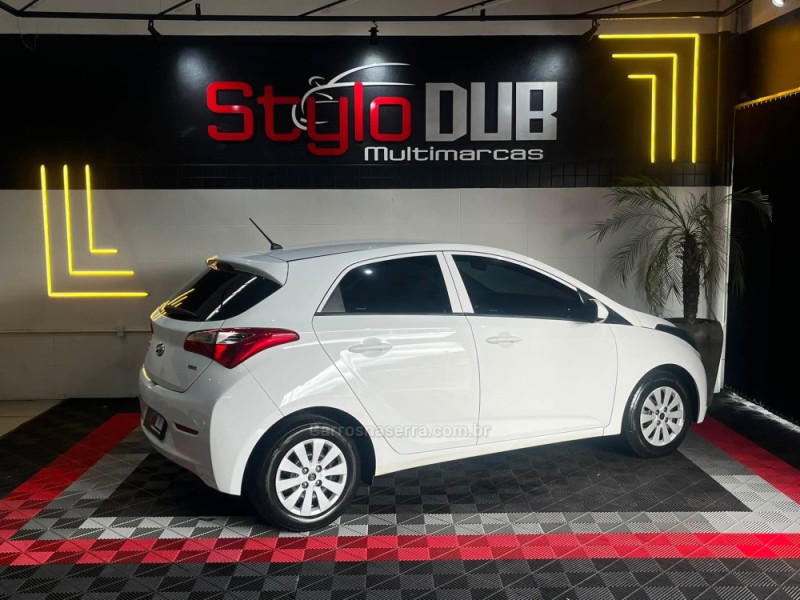 HB20 1.0 COMFORT PLUS 12V FLEX 4P MANUAL - 2014 - ESTâNCIA VELHA