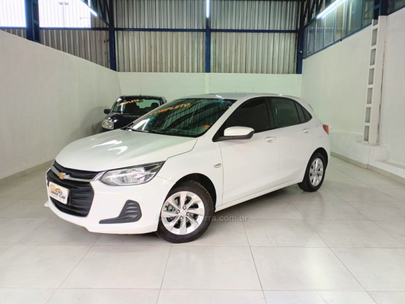 ONIX 1.0 LT 12V FLEX 4P MANUAL - 2023 - VACARIA