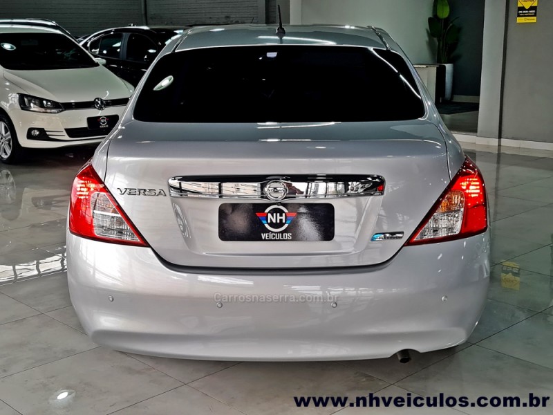 VERSA 1.6 16V FLEX S 4P MANUAL - 2013 - NOVO HAMBURGO