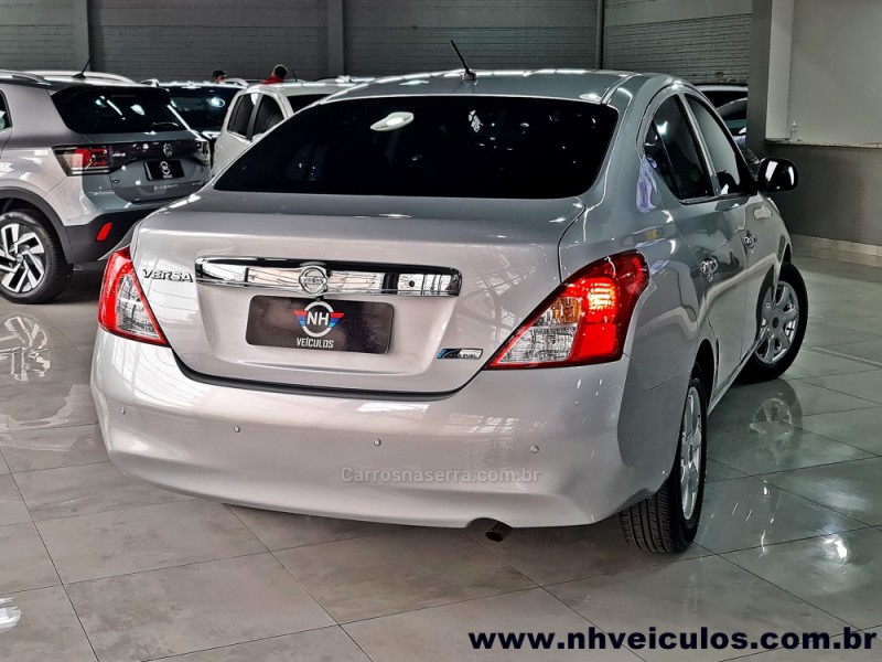 VERSA 1.6 16V FLEX S 4P MANUAL - 2013 - NOVO HAMBURGO