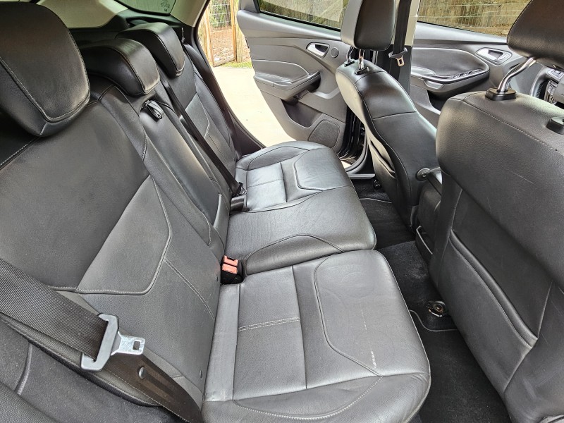 FOCUS 2.0 TITANIUM HATCH 16V FLEX 4P AUTOMÁTICO - 2016 - CAXIAS DO SUL