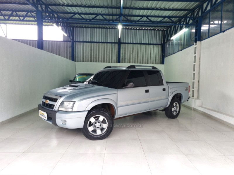 S10 2.4 MPFI EXECUTIVE 4X2 CD 8V FLEX 4P MANUAL - 2010 - VACARIA