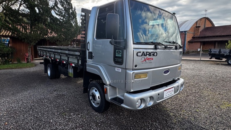 CARGO 815 E TURBO - 2010 - GARIBALDI