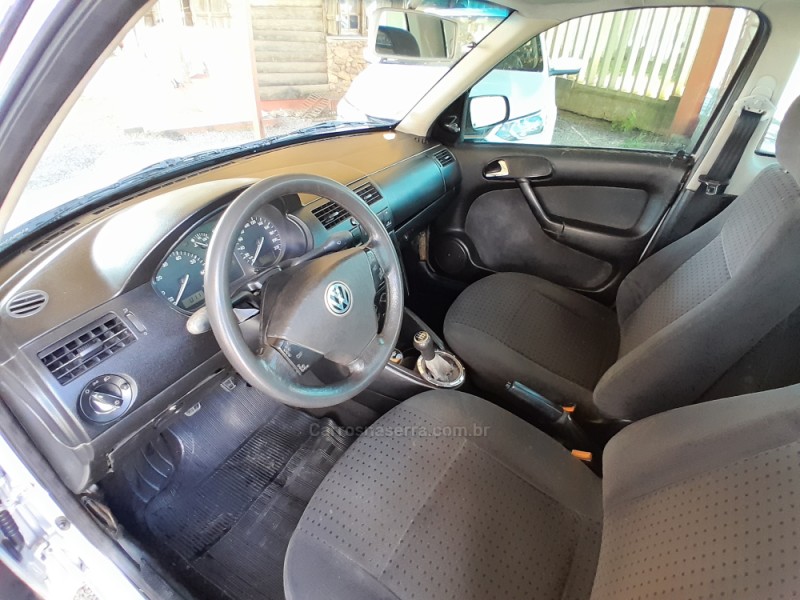 SAVEIRO 1.8 MI SUMMER CS 8V GASOLINA 2P MANUAL G.III - 2001 - VERANóPOLIS