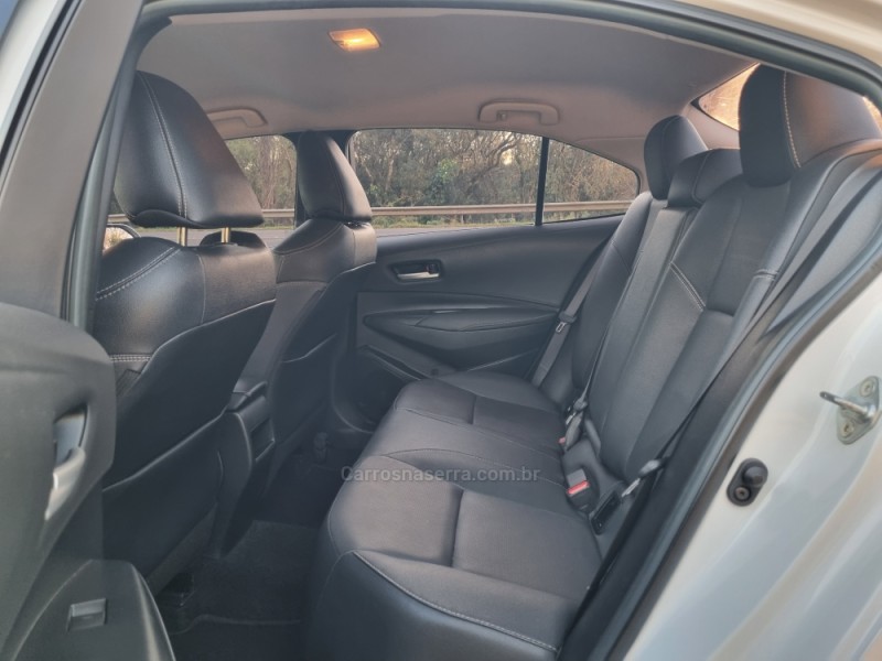 COROLLA 2.0 XEI 16V FLEX 4P AUTOMÁTICO - 2023 - DOIS IRMãOS