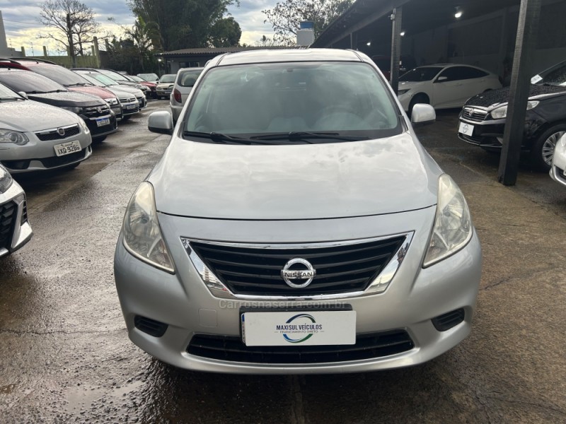 VERSA 1.6 16V FLEX SV 4P MANUAL - 2013 - GRAVATAí