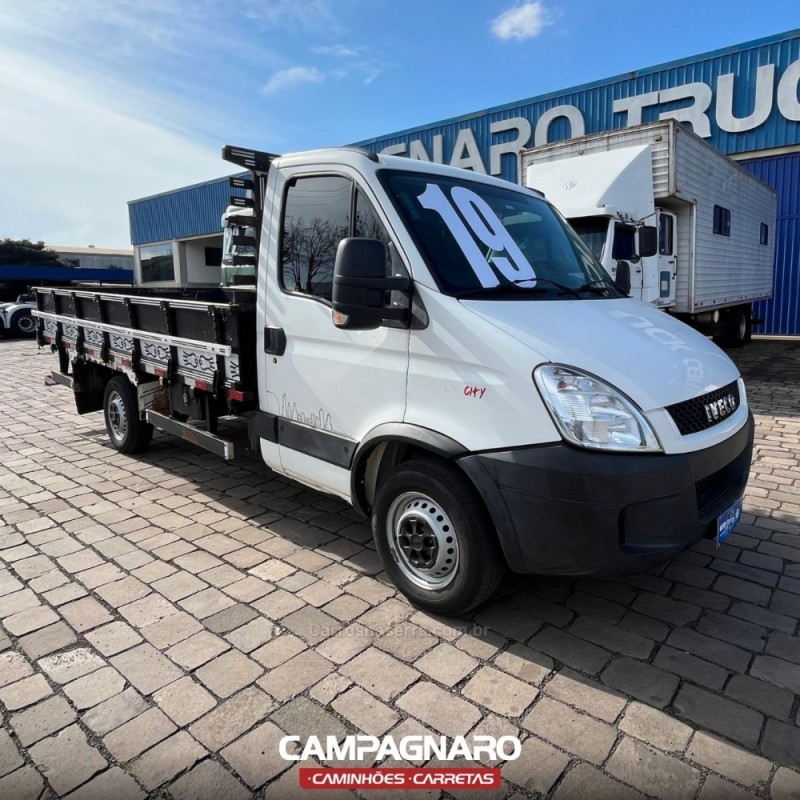 DAILY 2.3 CHASSI CS 30-130 TURBO DIESEL 2P MANUAL - 2019 - VACARIA