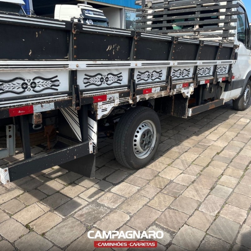 DAILY 2.3 CHASSI CS 30-130 TURBO DIESEL 2P MANUAL - 2019 - VACARIA