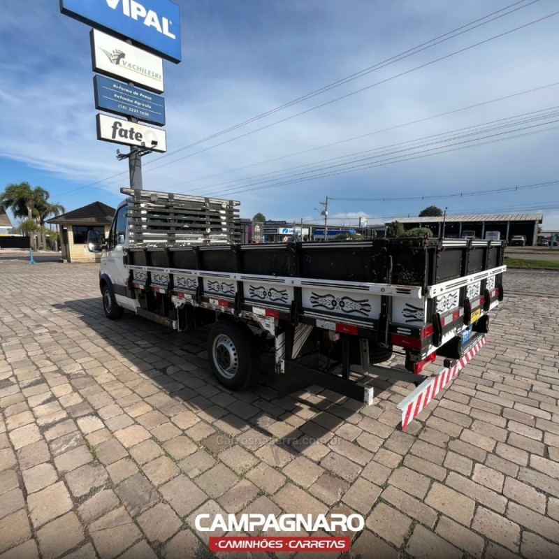 DAILY 2.3 CHASSI CS 30-130 TURBO DIESEL 2P MANUAL - 2019 - VACARIA