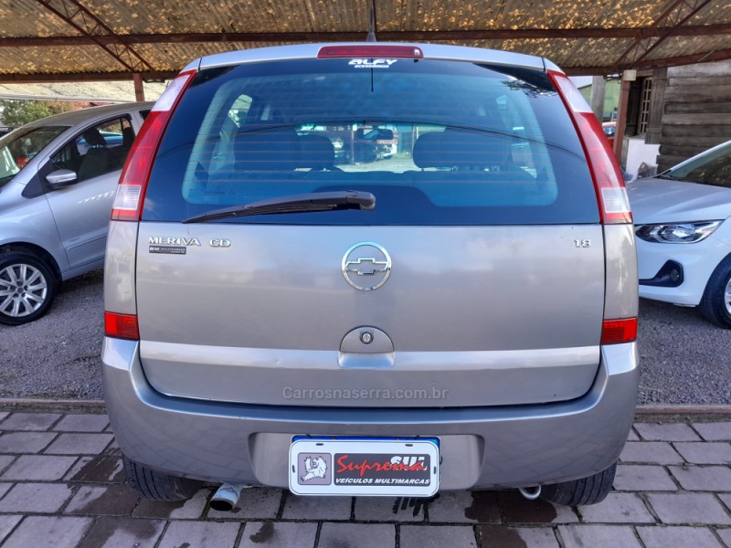 MERIVA 1.8 MPFI CD 8V FLEX 4P MANUAL - 2004 - VERANóPOLIS