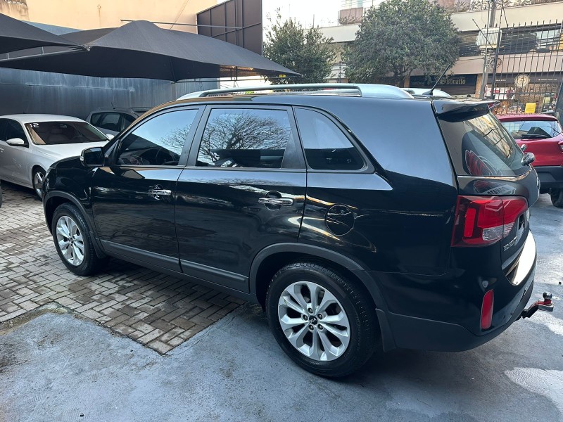 SORENTO 2.4 EX2 4X2 16V GASOLINA 4P AUTOMÁTICO - 2015 - CAXIAS DO SUL
