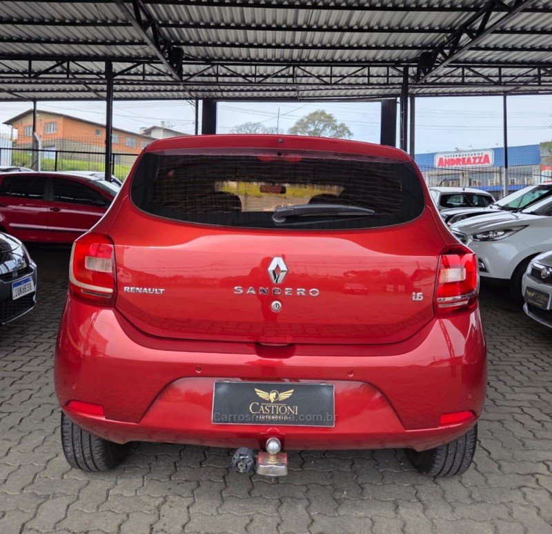 SANDERO 1.6 AUTHENTIQUE 8V FLEX 4P MANUAL - 2015 - CAXIAS DO SUL