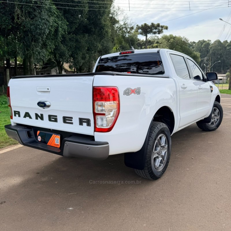 RANGER 2.2 XLS 4X4 CD 16V DIESEL 4P AUTOMÁTICO - 2023 - VACARIA