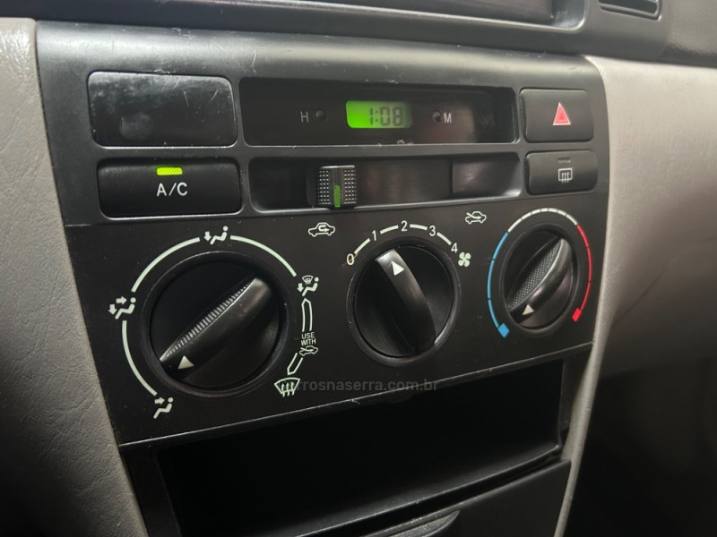 COROLLA 1.8 XEI 16V GASOLINA 4P MANUAL - 2005 - NOVA PRATA