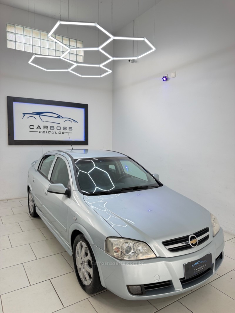 ASTRA 2.0 MPFI 8V GASOLINA 4P MANUAL - 2009 - CAXIAS DO SUL