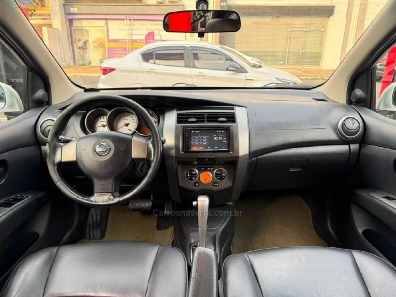 GRAND LIVINA 1.8 SL 16V FLEX 4P AUTOMÁTICO - 2013 - CANOAS