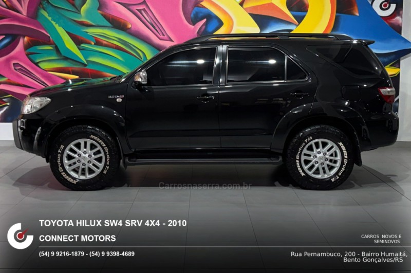 HILUX SW4 3.0 SRV 4X4 7 LUGARES 16V TURBO INTERCOOLER DIESEL 4P AUTOMÁTICO - 2010 - BENTO GONçALVES