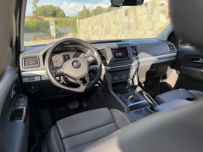 AMAROK 3.0 V6 TDI HIGHLINE CD DIESEL 4MOTION AUTOMÁTICO - 2024 - ANTôNIO PRADO
