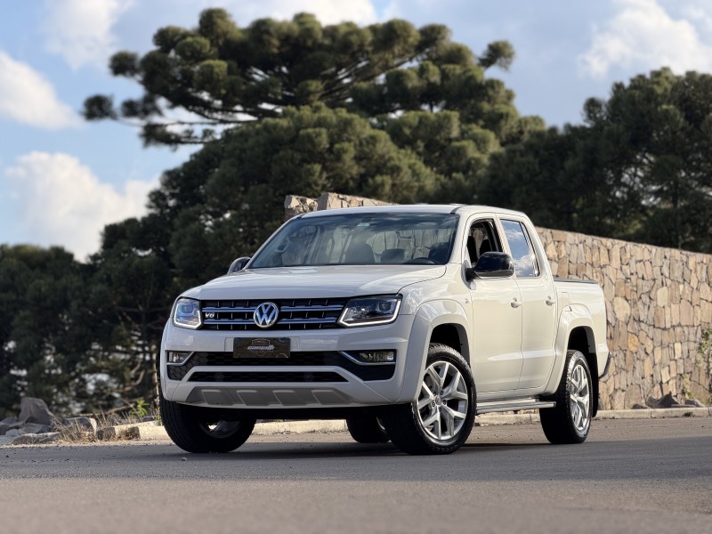 AMAROK 3.0 V6 TDI HIGHLINE CD DIESEL 4MOTION AUTOMÁTICO - 2024 - ANTôNIO PRADO