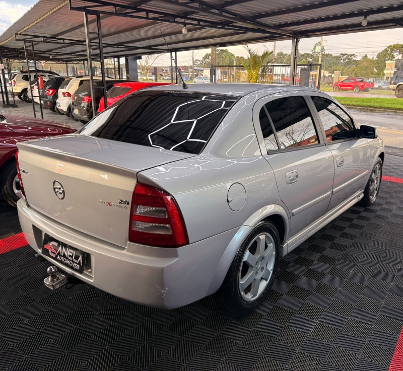ASTRA 2.0 MPFI ELITE SEDAN 8V FLEX 4P MANUAL - 2005 - CANELA