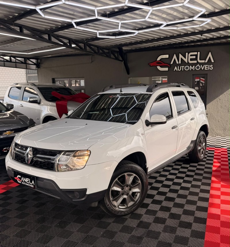 duster 1.6 expression 4x2 16v flex 4p automatico 2020 canela