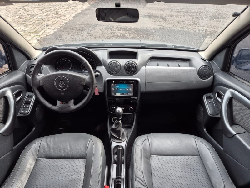 DUSTER 2.0 DYNAMIQUE 4X4 16V FLEX 4P MANUAL - 2014 - CAXIAS DO SUL