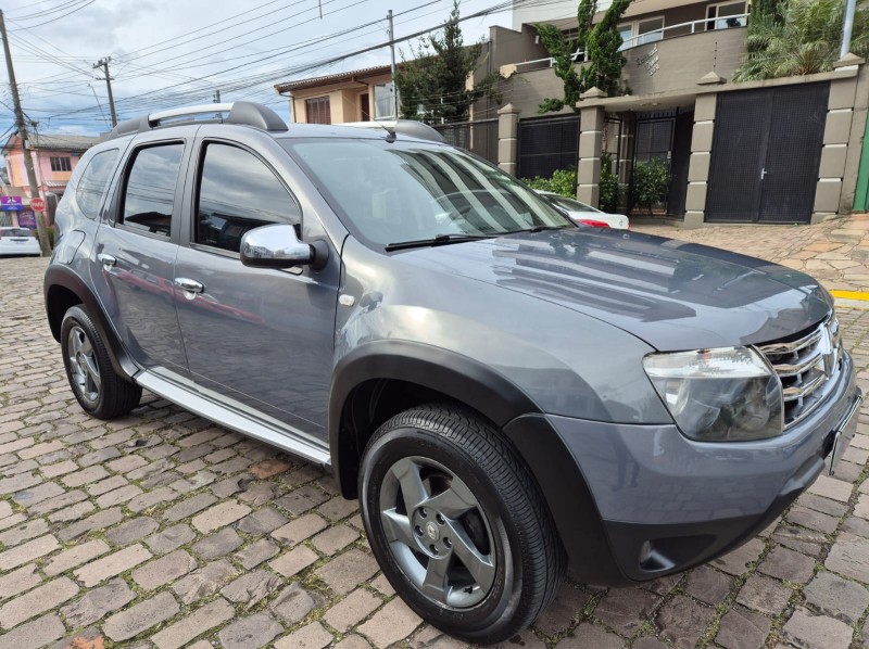DUSTER 2.0 DYNAMIQUE 4X4 16V FLEX 4P MANUAL - 2014 - CAXIAS DO SUL