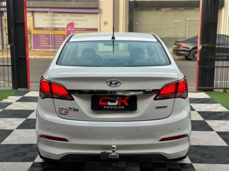 HB20S 1.6 PREMIUM 16V FLEX 4P AUTOMÁTICO - 2016 - CANOAS