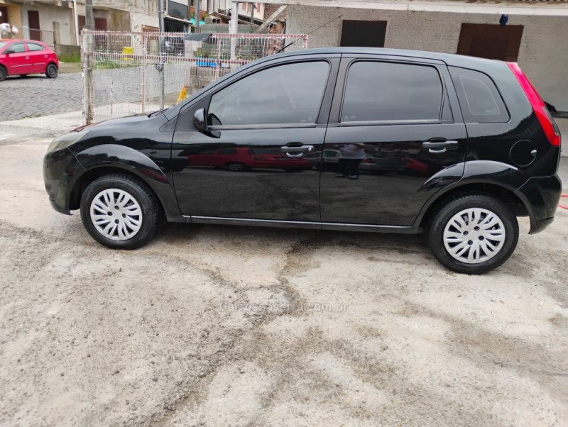 fiesta 1.6 mpi 8v gasolina 4p manual 2011 caxias do sul
