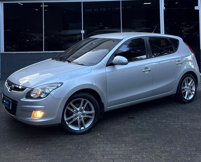 i30 2.0 mpi 16v gasolina 4p automatico 2012 caxias do sul